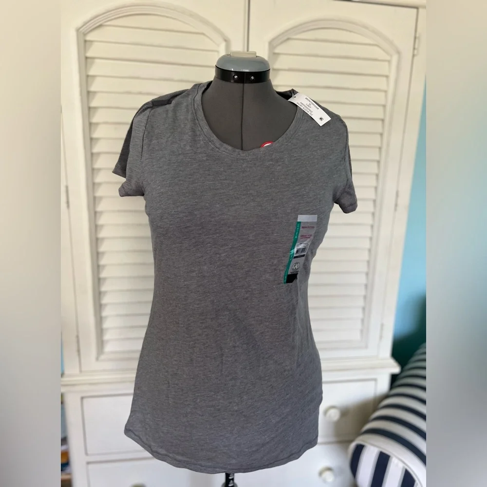 Basic gray T - Picture 1 of 4